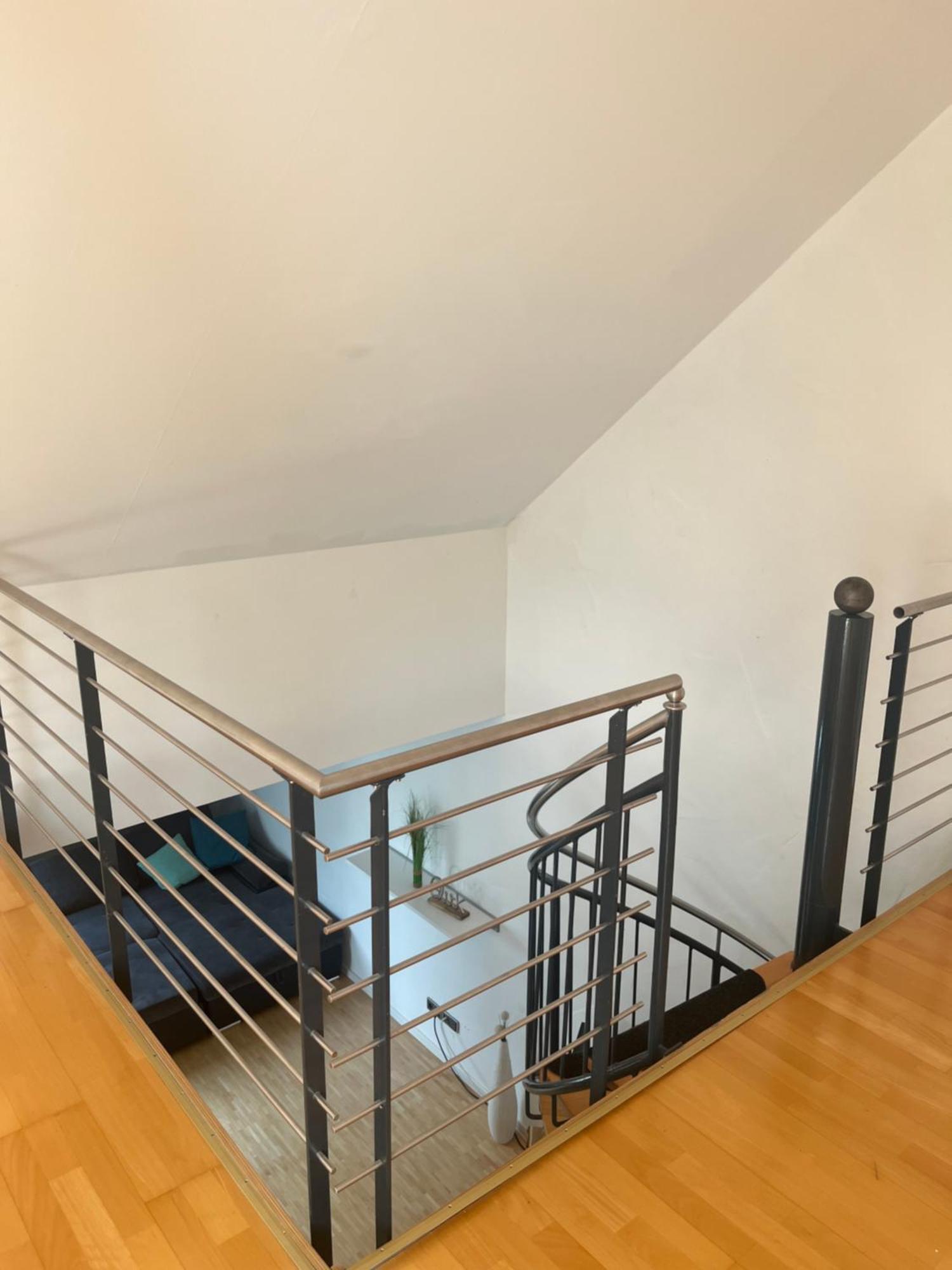 Lejlighed Schicke Helle Galeriewohnung *