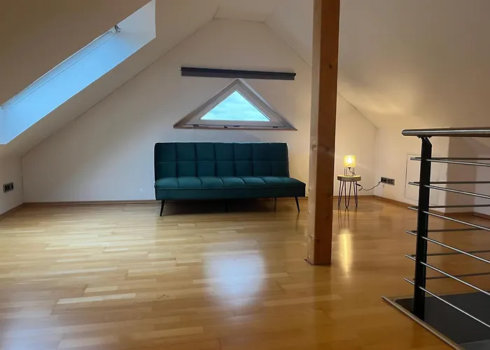 Schicke Helle Galeriewohnung