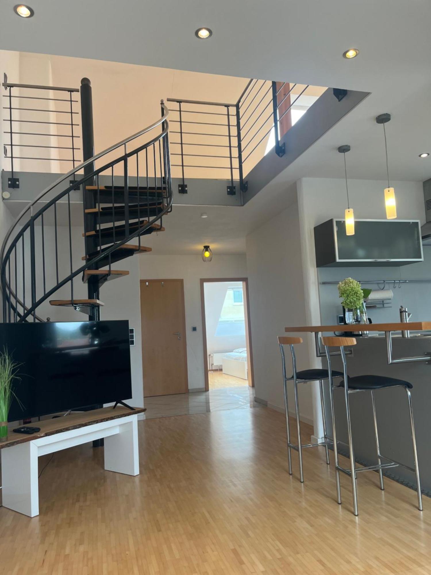 Schicke Helle Galeriewohnung * Obernburg am Main