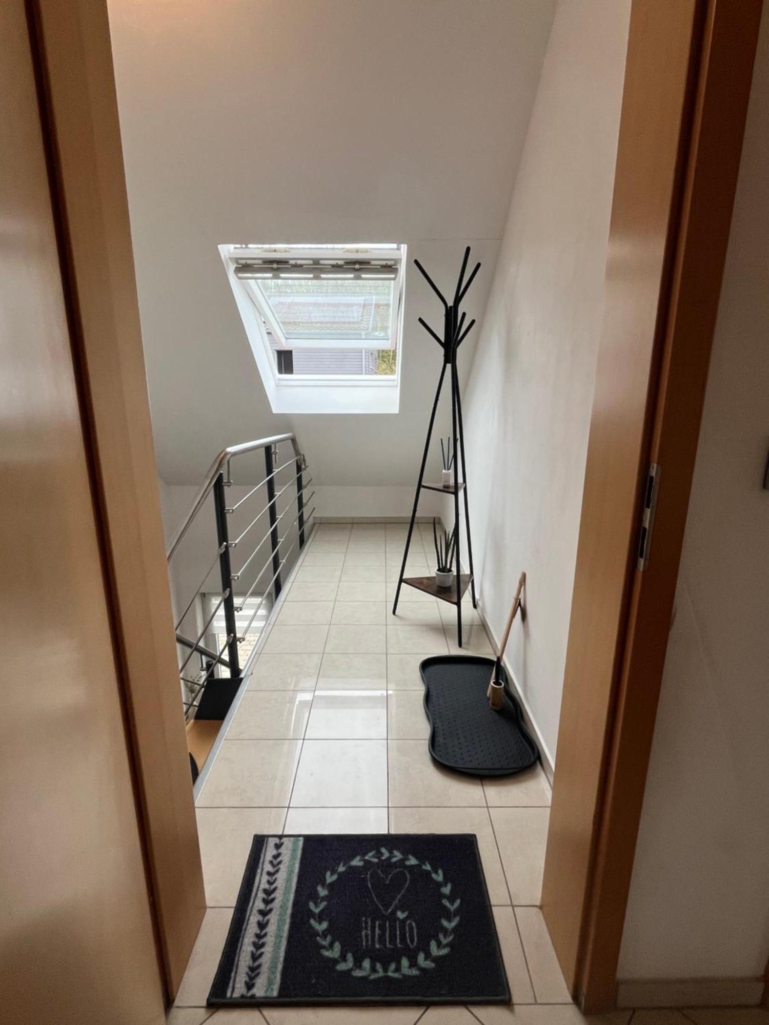Schicke Helle Galeriewohnung Apartment